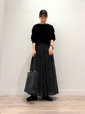 「かぐれ（カグレ）のドライコットンボートネックニット（ニット/セーター、ブラック系）」を使った、amiさん（レディース・160cm）の秋コーディネート