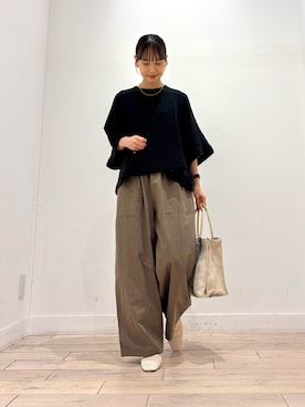 「かぐれ（カグレ）のリネンコットンフレアプルオーバー（シャツ/ブラウス、ブラック系）」を使った、amiさん（レディース・160cm）の夏コーディネート