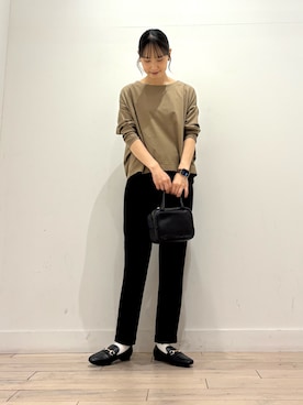 「アイテム（ネックレス）」を使った、amiさん（レディース・160cm）の秋コーディネート