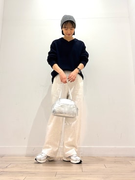 「アイテム（ボストンバッグ）」を使った、amiさん（レディース・160cm）の秋コーディネート