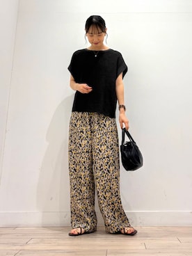 「URBAN RESEARCH DOORS（アーバンリサーチドアーズ）のリネンライクニットプルオーバー（ニット/セーター）」を使った、amiさん（レディース・160cm）の夏コーディネート