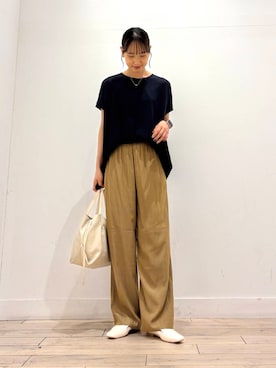 「アイテム（イヤリング、ゴールド系）」を使った、amiさん（レディース・160cm）の夏コーディネート