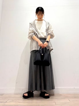 「旅行コーデ」｜「アイテム（ジャケット/アウター）」を使った、amiさん（レディース・160cm）の夏コーディネート