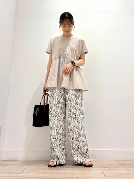 「フラワープリント」｜amiさん（レディース・160cm）の夏コーディネート