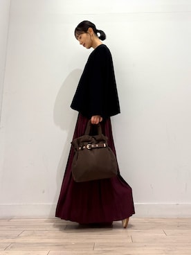 「アイテム（イヤリング）」を使った、amiさん（レディース・160cm）の秋コーディネート