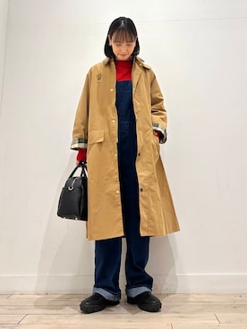 「アイテム（ステンカラーコート）」を使った、amiさん（レディース・160cm）の秋コーディネート