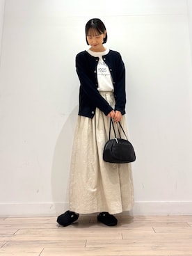 「アイテム（イヤリング）」を使った、amiさん（レディース・160cm・30代）の秋コーディネート