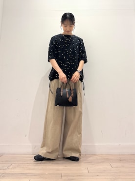小花ドロストプルオーバーを使った人気ファッションコーディネート - WEAR