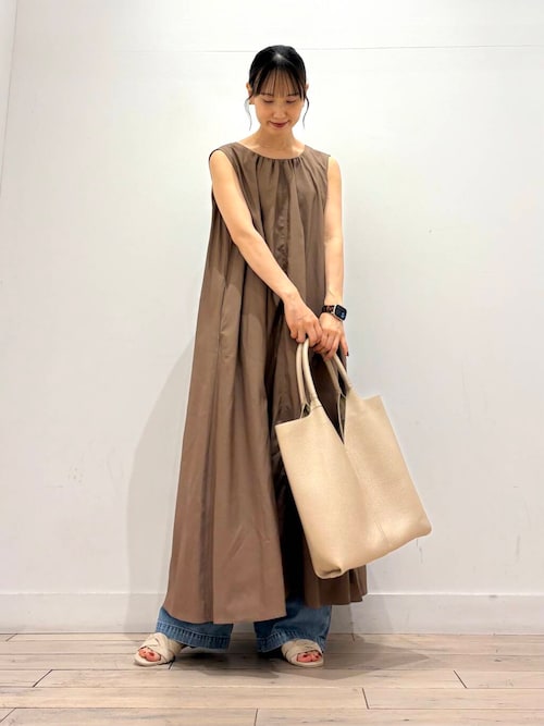 アーバンリサーチドアーズ バックリボンギャザーワンピース URBAN RESEARCH DOORS｜バックリボンギャザーワンピース