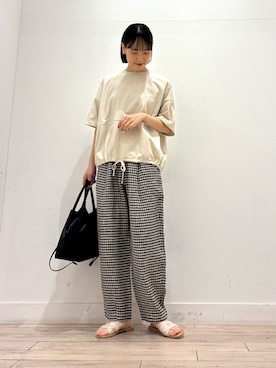 「ママコーディネート」｜amiさん（レディース・160cm）の春コーディネート