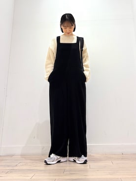 「アイテム（オールインワン・サロペット）」を使った、amiさん（レディース・160cm）の秋コーディネート