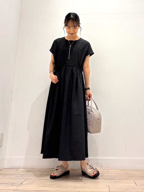セール】『UR TECH』サマシェアウエストドロストワンピース