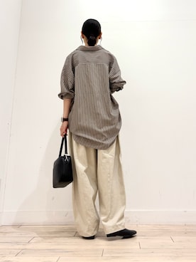 「URBAN RESEARCH DOORS（アーバンリサーチドアーズ）の2WAYスクエアショルダーバッグ（ショルダーバッグ）」を使った、amiさん（レディース・160cm）の秋コーディネート