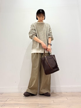 「アイテム（トートバッグ）」を使った、amiさん（レディース・160cm・30代）の秋コーディネート