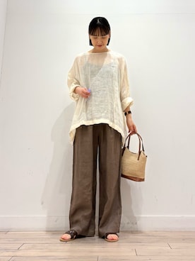 「かぐれ（カグレ）のリネンボイルワイドプルオーバー（シャツ/ブラウス、ホワイト系）」を使った、amiさん（レディース・160cm）の春コーディネート