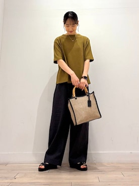 「アイテム（イヤリング）」を使った、amiさん（レディース・160cm）の夏コーディネート