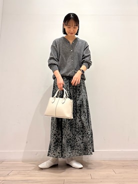 「かぐれ（カグレ）のアイテム」を使った、amiさん（レディース・160cm）の春コーディネート