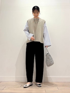 「ニットベスト」｜「アイテム（その他アウター）」を使った、amiさん（レディース・160cm）の春コーディネート