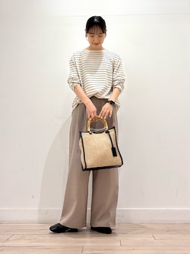 「RODE SKO（ロデスコ）のアイテム（バッグ）」を使った、amiさん（レディース・160cm）の春コーディネート