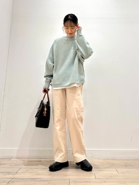 「冬の差し色コーデ」｜amiさん（レディース・160cm）の冬コーディネート