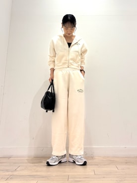 「アイテム（アクセサリー）」を使った、amiさん（レディース・160cm）の秋コーディネート