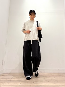 「アイテム（アクセサリー）」を使った、amiさん（レディース・160cm・30代）の秋コーディネート