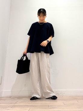 「URBAN RESEARCH DOORS（アーバンリサーチドアーズ）のリネン混イージーパンツ（その他パンツ、ベージュ系）」を使った、amiさん（レディース・160cm）の夏コーディネート