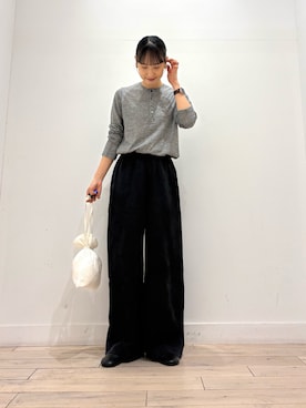 「FORK&SPOON（フォークアンドスプーン）のFORK&SPOON　ウール混ヘンリーネックカットソー（Tシャツ/カットソー、グレー系）」を使った、amiさん（レディース・160cm）の夏コーディネート