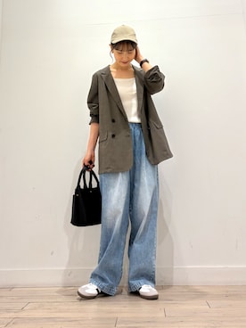 「アイテム（その他アウター、ブラウン系）」を使った、amiさん（レディース・160cm）の秋コーディネート