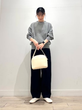 「アイテム（ヘアゴム）」を使った、amiさん（レディース・160cm）の冬コーディネート
