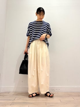 「URBAN RESEARCH DOORS（アーバンリサーチドアーズ）のギャザーボリュームパンツ（その他パンツ、ホワイト系）」を使った、amiさん（レディース・160cm）の夏コーディネート