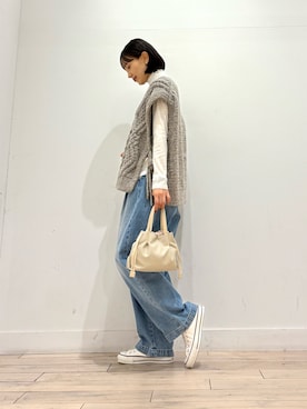 「アイテム（イヤリング）」を使った、amiさん（レディース・160cm・30代）の秋コーディネート