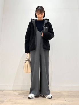 「FORK&SPOON」｜「アイテム（サロペット/オーバーオール）」を使った、amiさん（レディース・160cm）の秋コーディネート