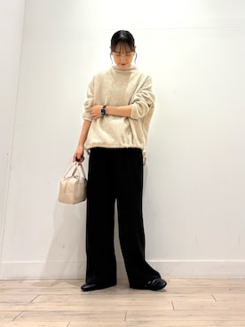 「アイテム（その他トップス）」を使った、amiさん（レディース・160cm）の秋コーディネート