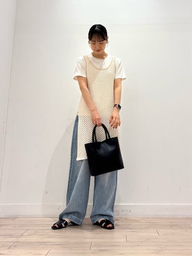「LAATO（ラート）のknit tunic vest（チュニック、ホワイト系）」を使った、amiさん（レディース・160cm）の夏コーディネート