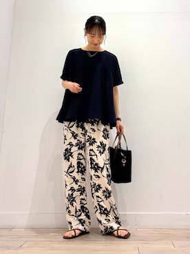 「フラワープリント」｜amiさん（レディース・160cm）の夏コーディネート