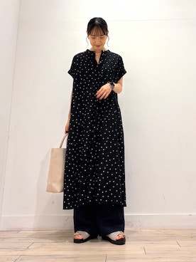 「旅行コーデ」｜「アイテム（ジャケット/アウター）」を使った、amiさん（レディース・160cm）の夏コーディネート