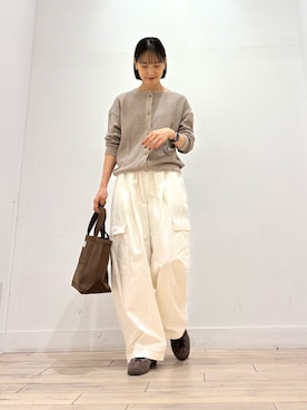 「アイテム（イヤリング）」を使った、amiさん（レディース・160cm）の秋コーディネート