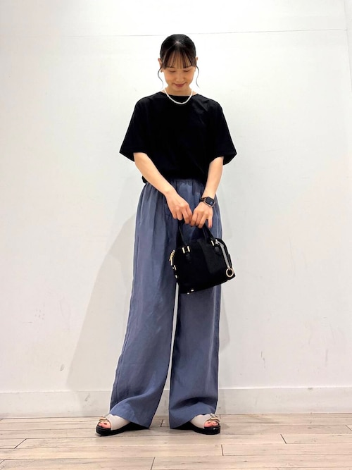 新品タグ付き　今季　アーバンリサーチ　リネン混イージーパンツ　D.NAVY URBAN RESEARCH DOORS - 新品タグ付◉ BLUE DOORS リネン混