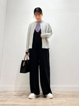 「FORK&SPOON」｜「アイテム（サロペット/オーバーオール）」を使った、amiさん（レディース・160cm）の冬コーディネート