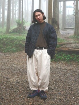 「coen（コーエン）のアイテム（その他アウター）」を使った、谷　ことみつさん（メンズ・173cm）の冬コーディネート
