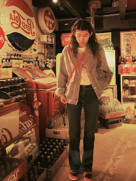 「Honeys（ハニーズ）のアイテム（トップス）」を使った、木の実さん（レディース・161cm）の春コーディネート
