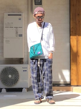 「美容師」｜「アイテム（その他）」を使った、UNOさん（メンズ・170cm）の秋コーディネート