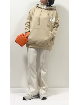 「ロゴパーカー」｜「アイテム（アクセサリー）」を使った、ME...さん（レディース・156cm）の冬コーディネート