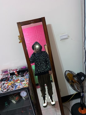 「帽T」｜凱Kaiさん（メンズ・156cm）の秋コーディネート