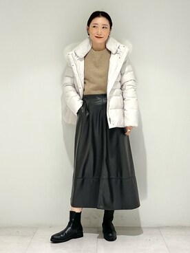 「レザースカート」｜「アイテム（ダウンジャケット/コート）」を使った、kotakiさん（レディース・158cm）の冬コーディネート