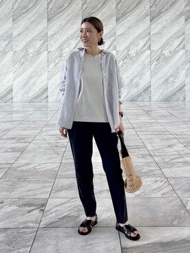「INDIVI（インディヴィ）の【接触冷感／2WAY】カシュクールリネンシャツ（シャツ/ブラウス、ブルー系）」を使った、kotakiさん（レディース・158cm）の春コーディネート