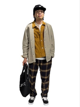 「MANUAL ALPHABET（マニュアル アルファベット）のアイテム（ジャケット/アウター）」を使った、men'sFUDGEofficialさん（メンズ・173cm）の秋コーディネート