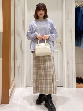 「Samansa Mos2 blue」｜「アイテム（スウェット）」を使った、ュゥさん（レディース・162cm）の冬コーディネート