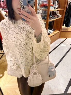 「アイテム（ボストンバッグ）」を使った、mikuさん（レディース・163cm・20代）の秋コーディネート